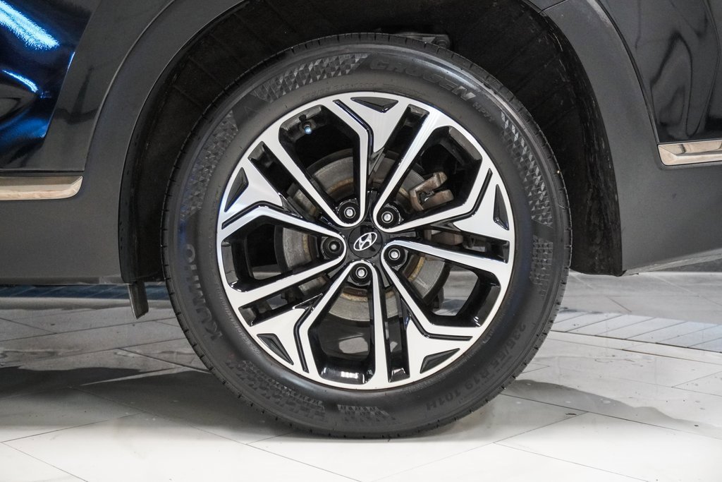 Used 2020 Hyundai Santa Fe Limited image 11