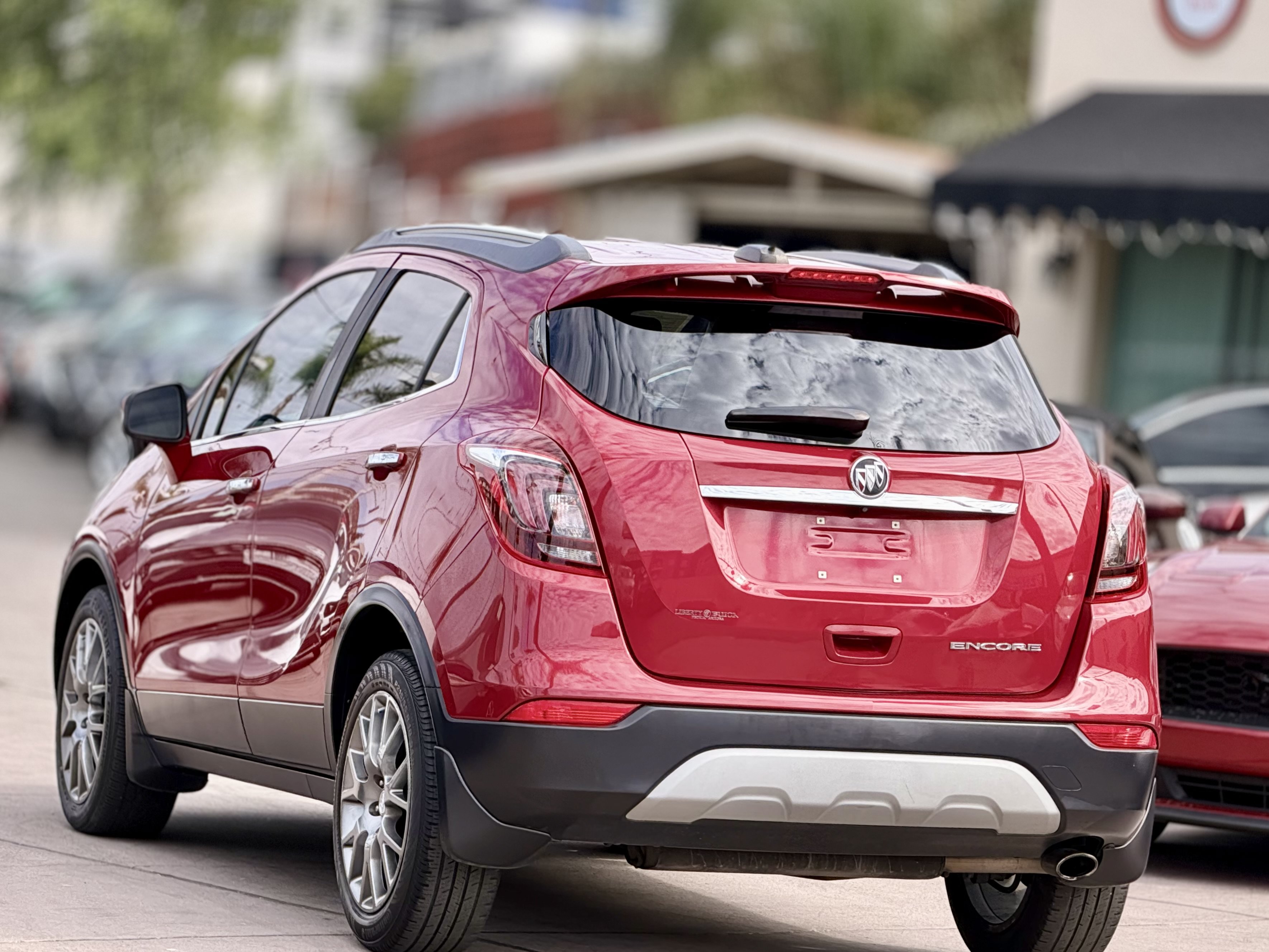 Used 2019 Buick Encore Sport Touring w/ Safety Package FWD image 10