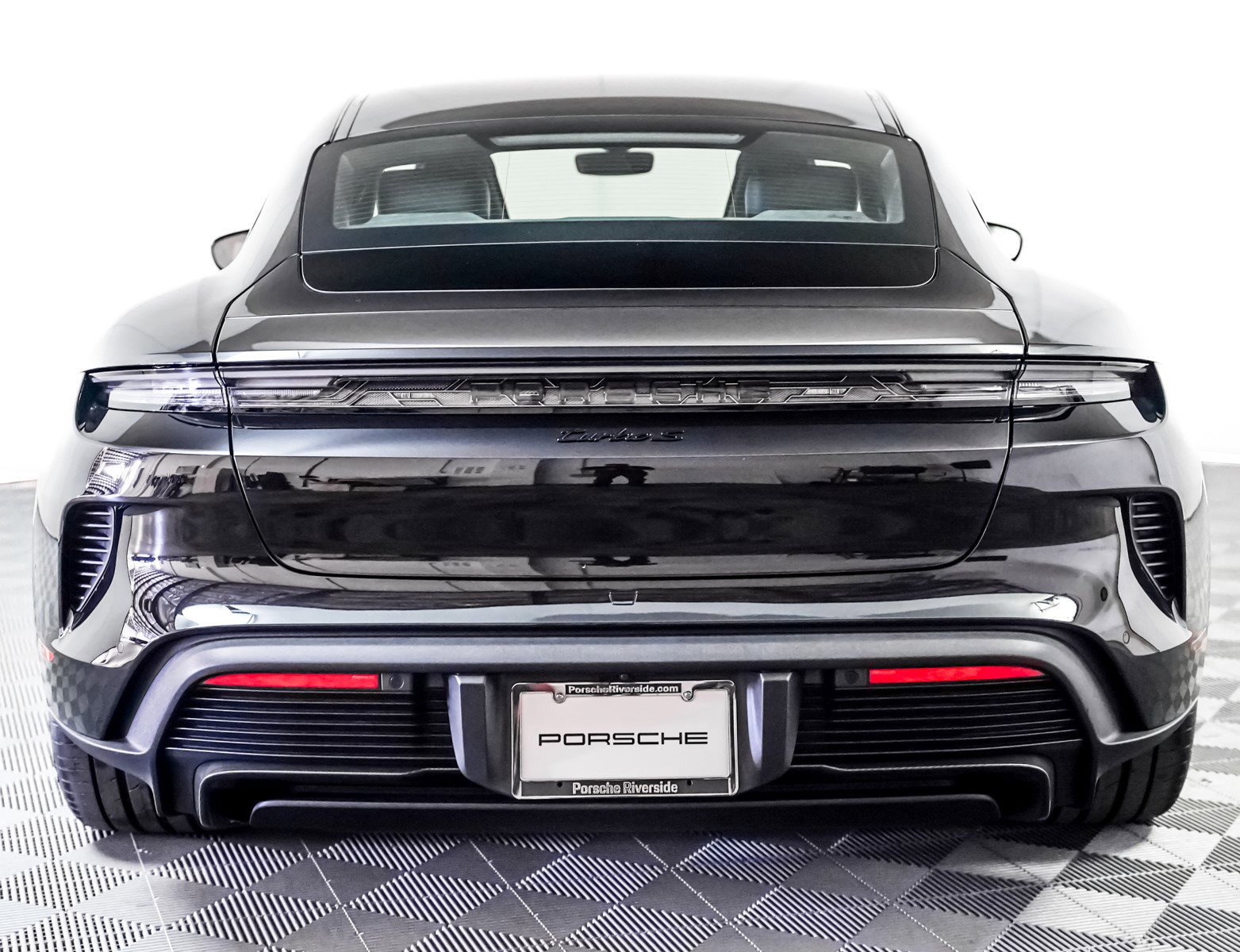 New 2026 Porsche Taycan Turbo S image 11