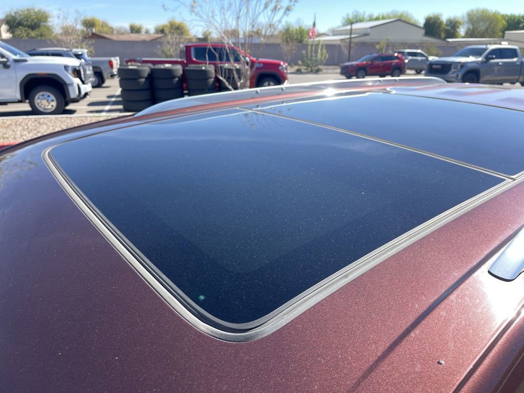 Used 2023 Cadillac XT6 Premium Luxury image 19