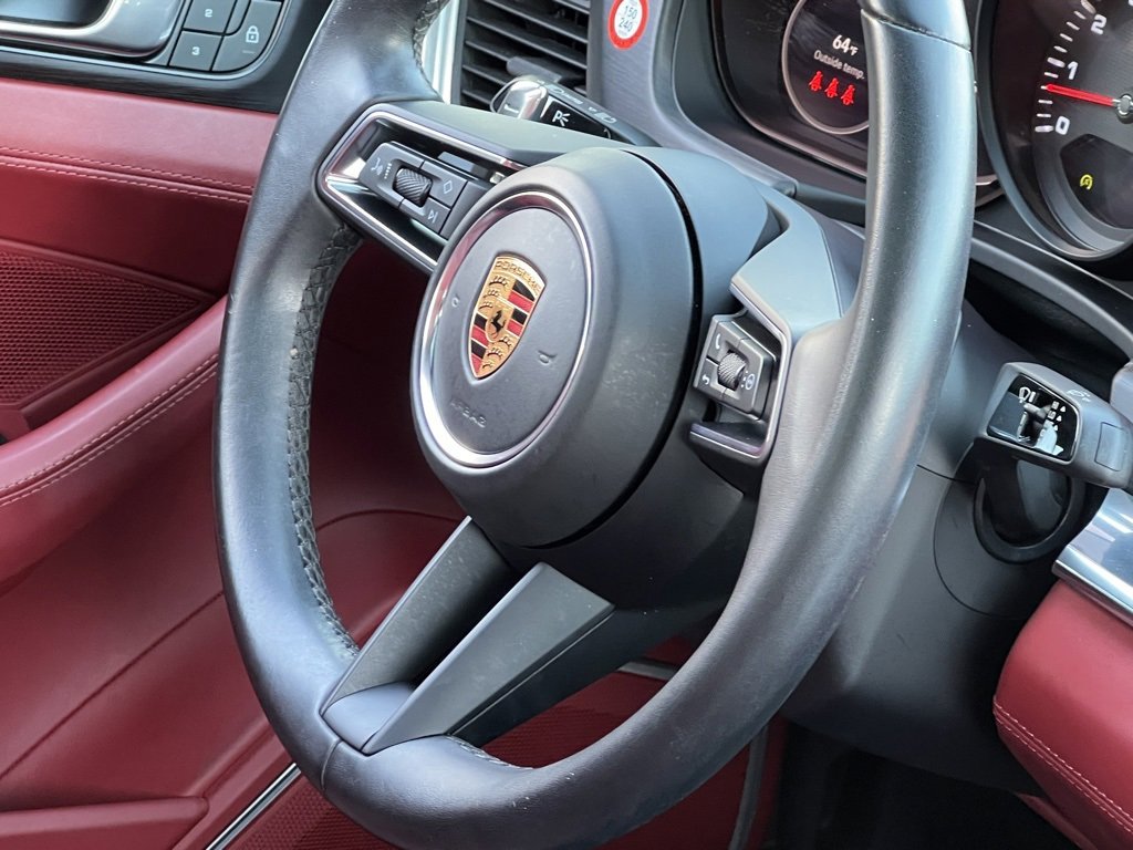 Used 2023 Porsche Panamera 4 Platinum Edition image 38