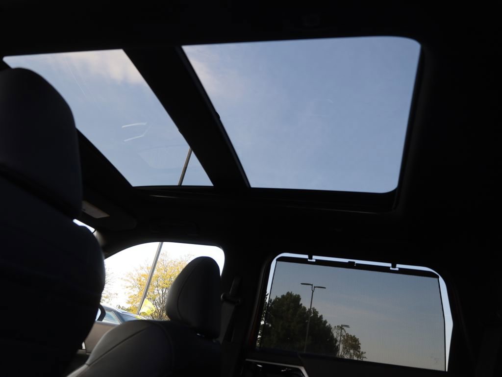 New 2025 Mitsubishi Outlander SEL Black Edition image 40