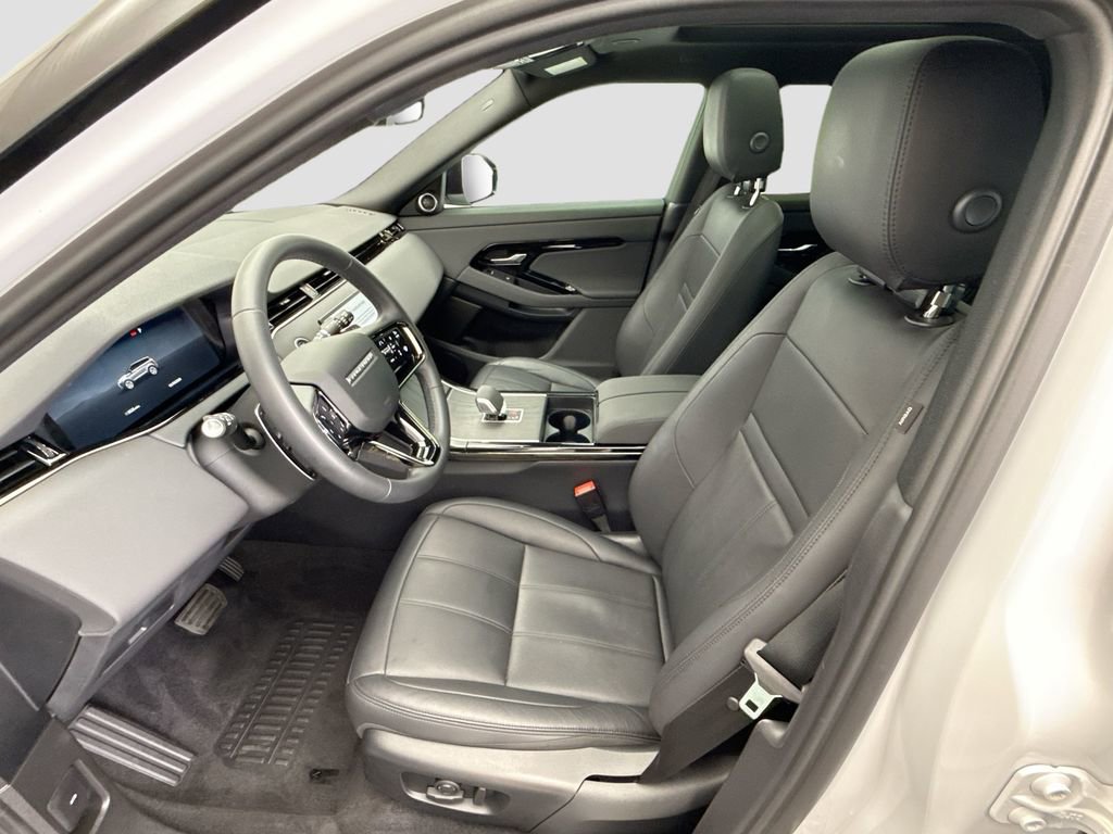 Used 2025 Land Rover Range Rover Evoque S image 18