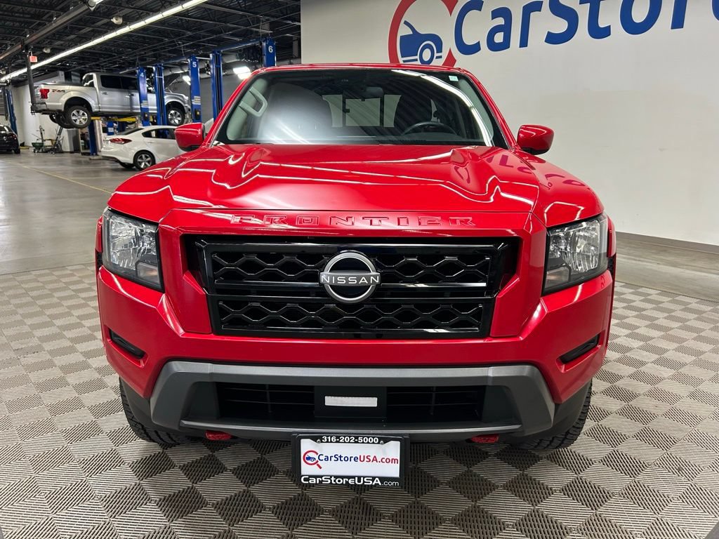 Used 2022 Nissan Frontier SV AWD/4WD image 6