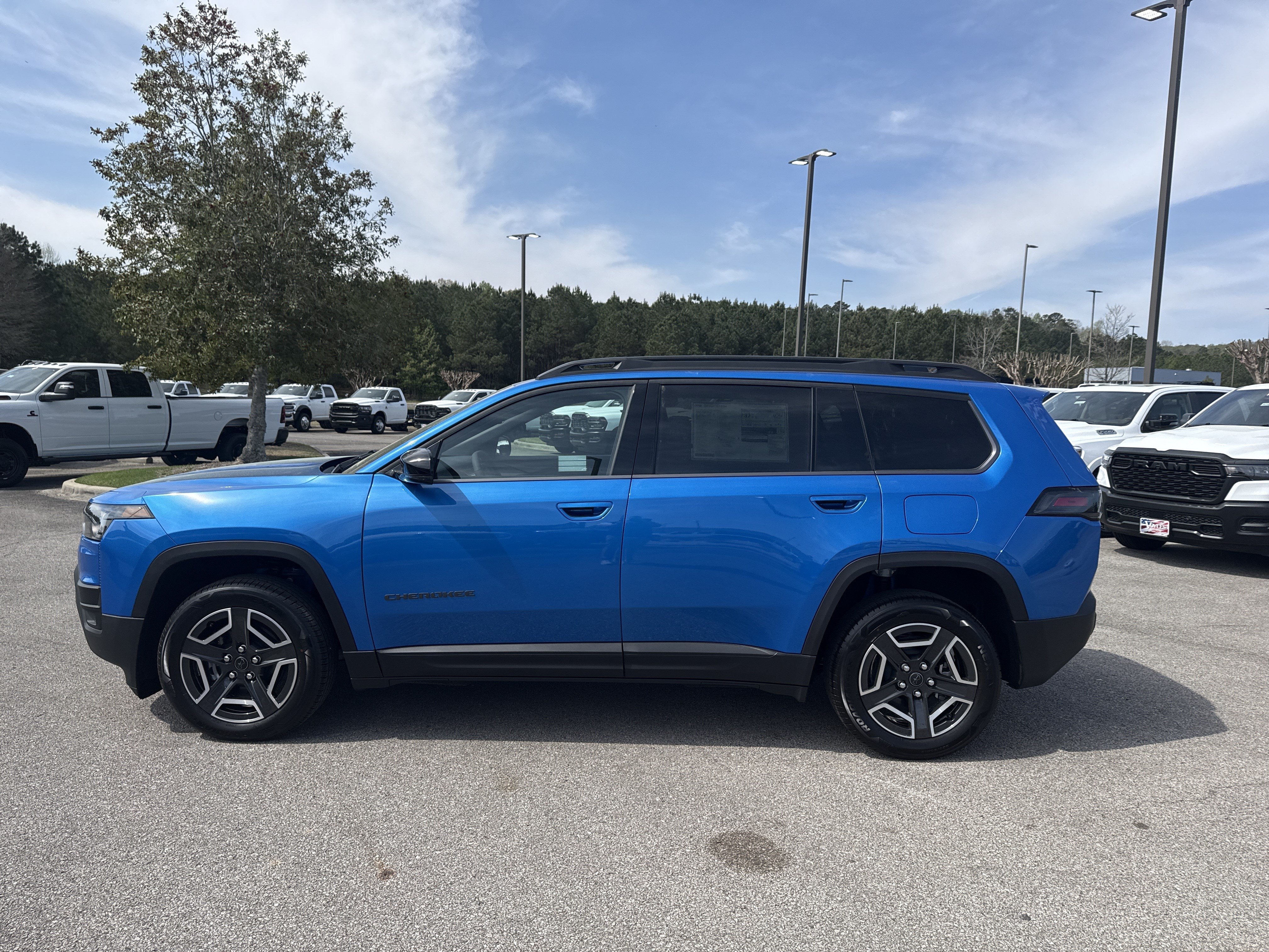 New 2026 Jeep Cherokee Limited AWD/4WD image 4