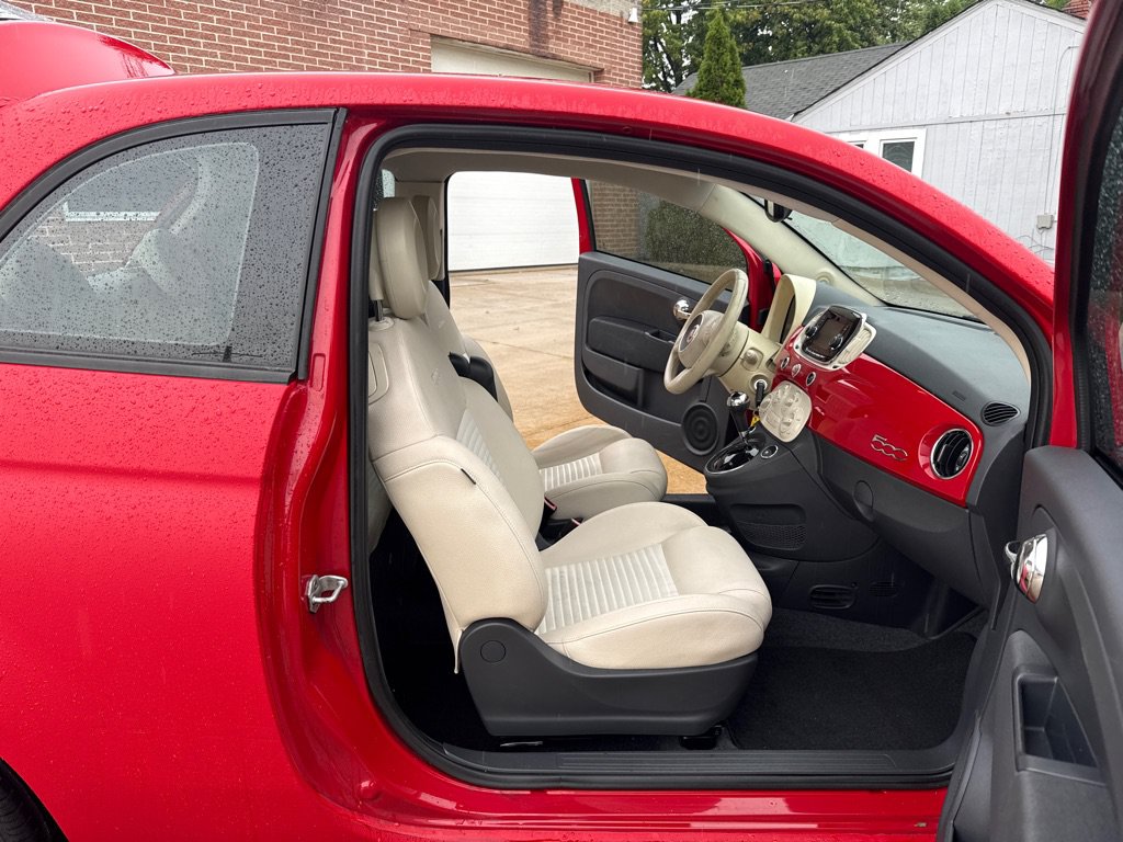 Used 2016 FIAT 500 Pop FWD image 10