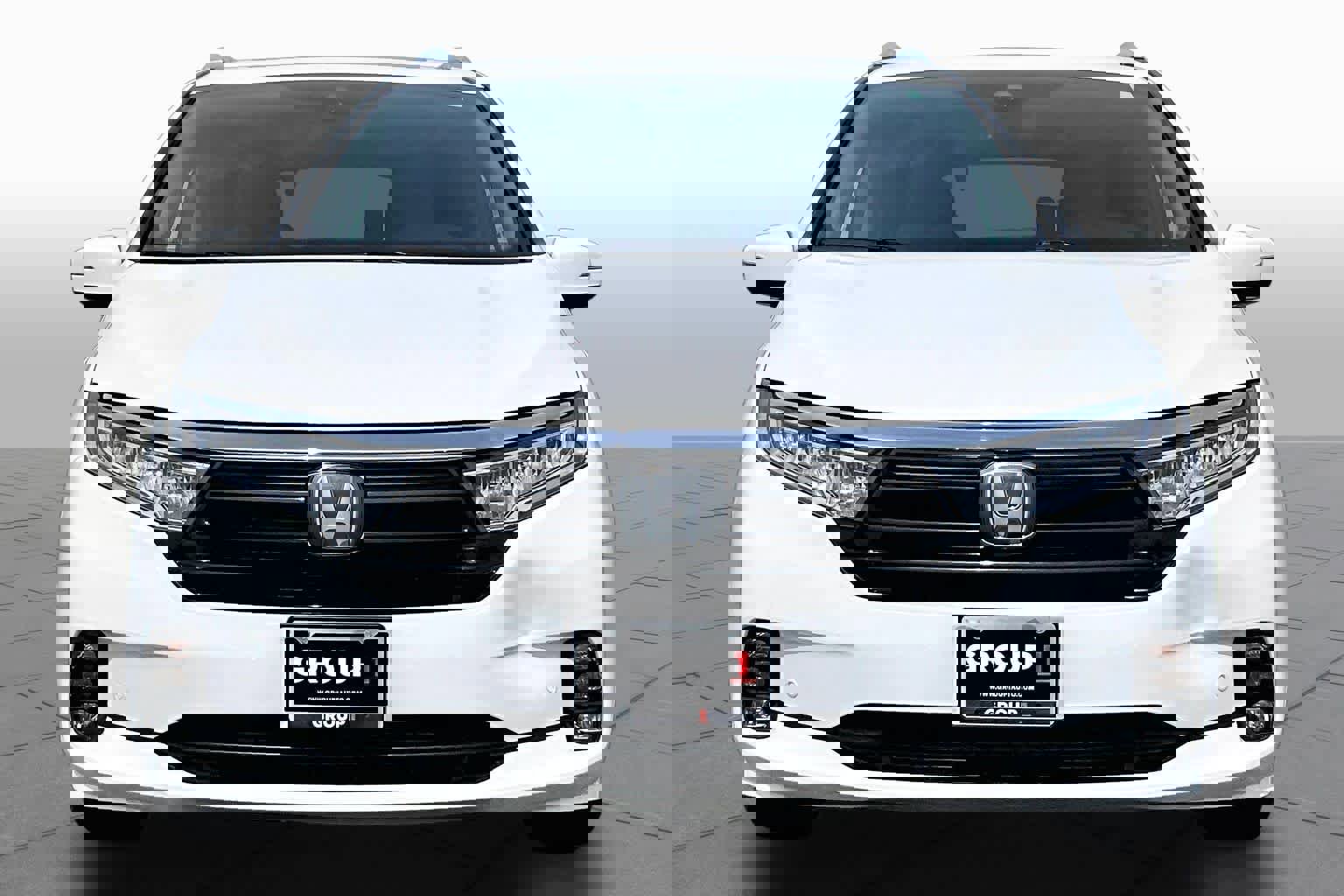 Used 2023 Honda Odyssey Elite image 4