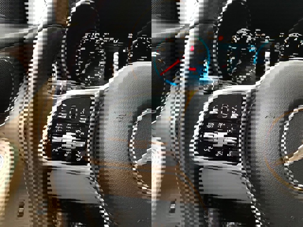 Used 2022 Mercedes-Benz GLC 300 4MATIC image 21