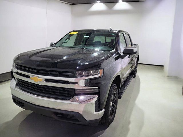 Used 2019 Chevrolet Silverado 1500 LT w/ All-Star Edition image 13
