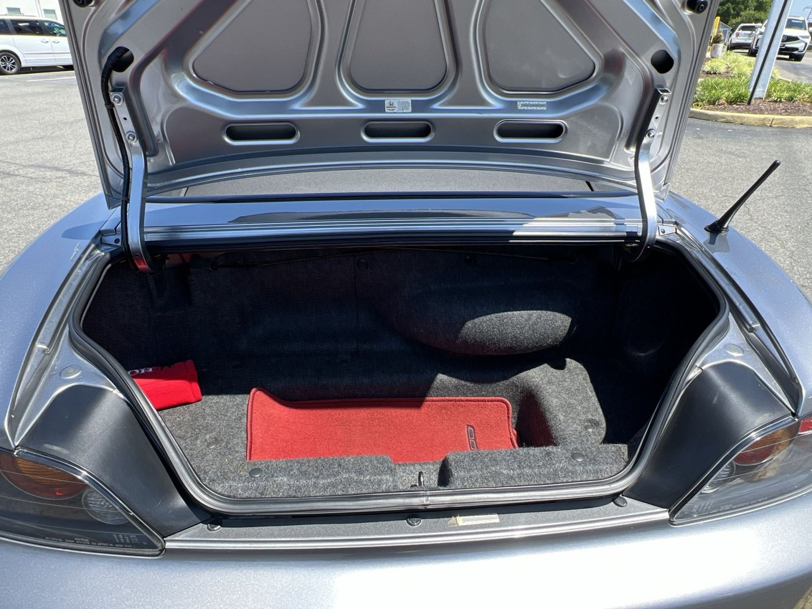 Used 2004 Honda S2000 image 28