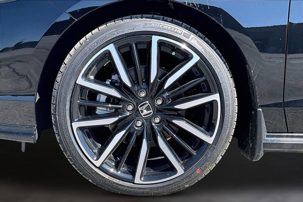New 2026 Honda Accord Touring image 13
