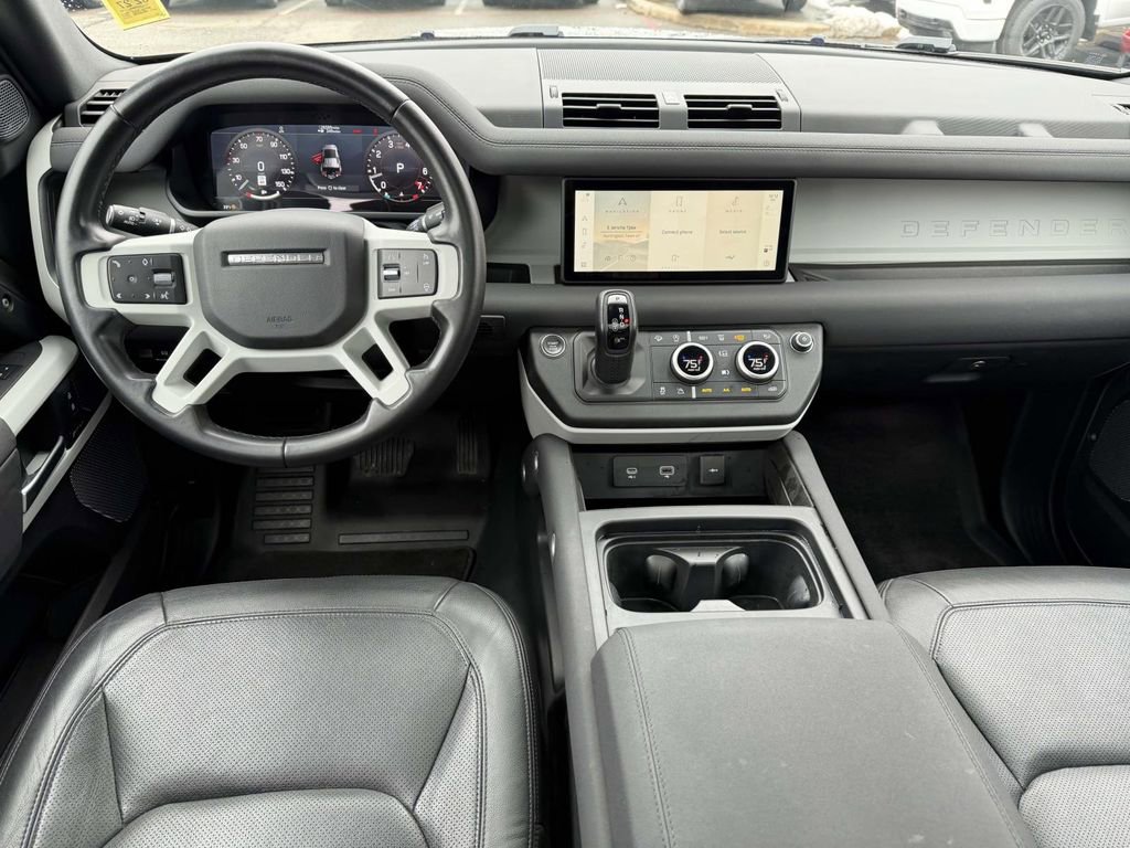 Used 2023 Land Rover Defender 110 S AWD/4WD image 12