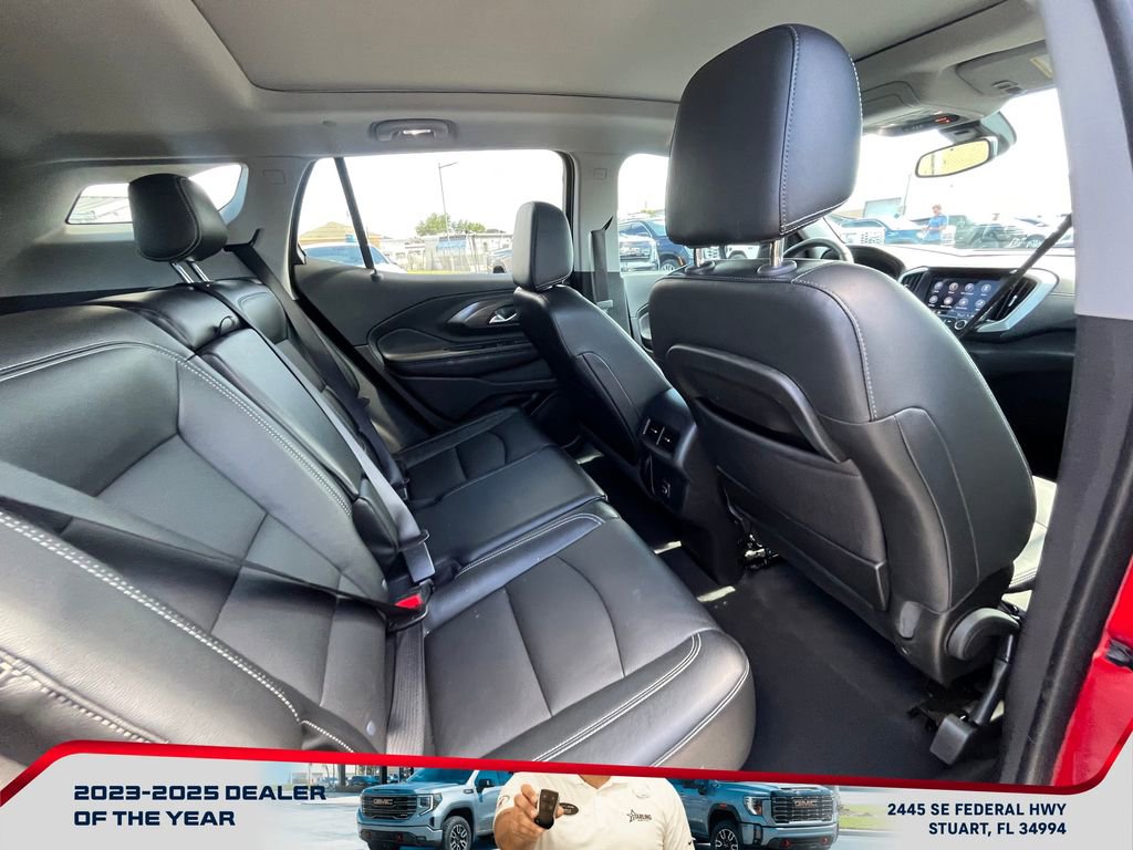 Used 2023 GMC Terrain SLT w/ Tech Package FWD image 18