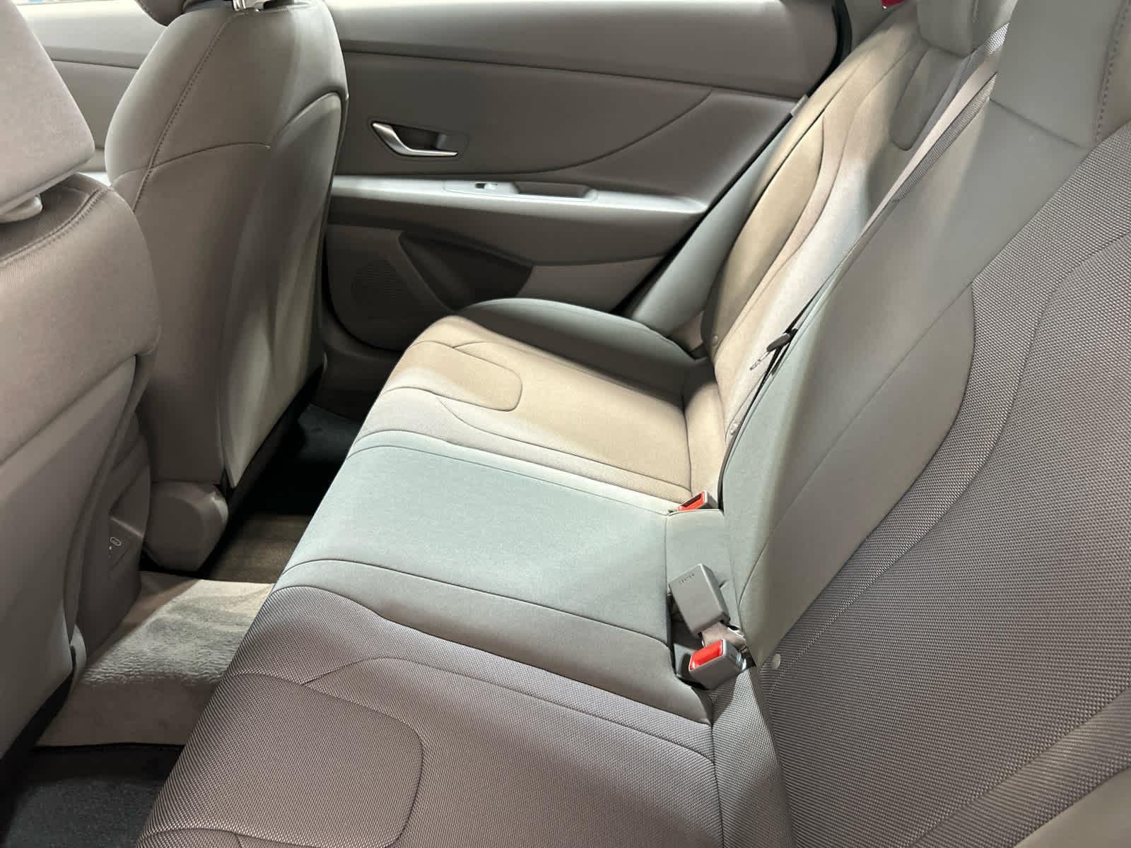 New 2026 Hyundai Elantra SE FWD image 5
