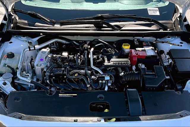 Used 2023 Nissan Sentra SR w/ SR Premium Package FWD image 29