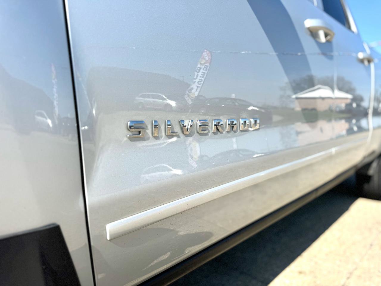 Used 2018 Chevrolet Silverado 1500 LT image 26