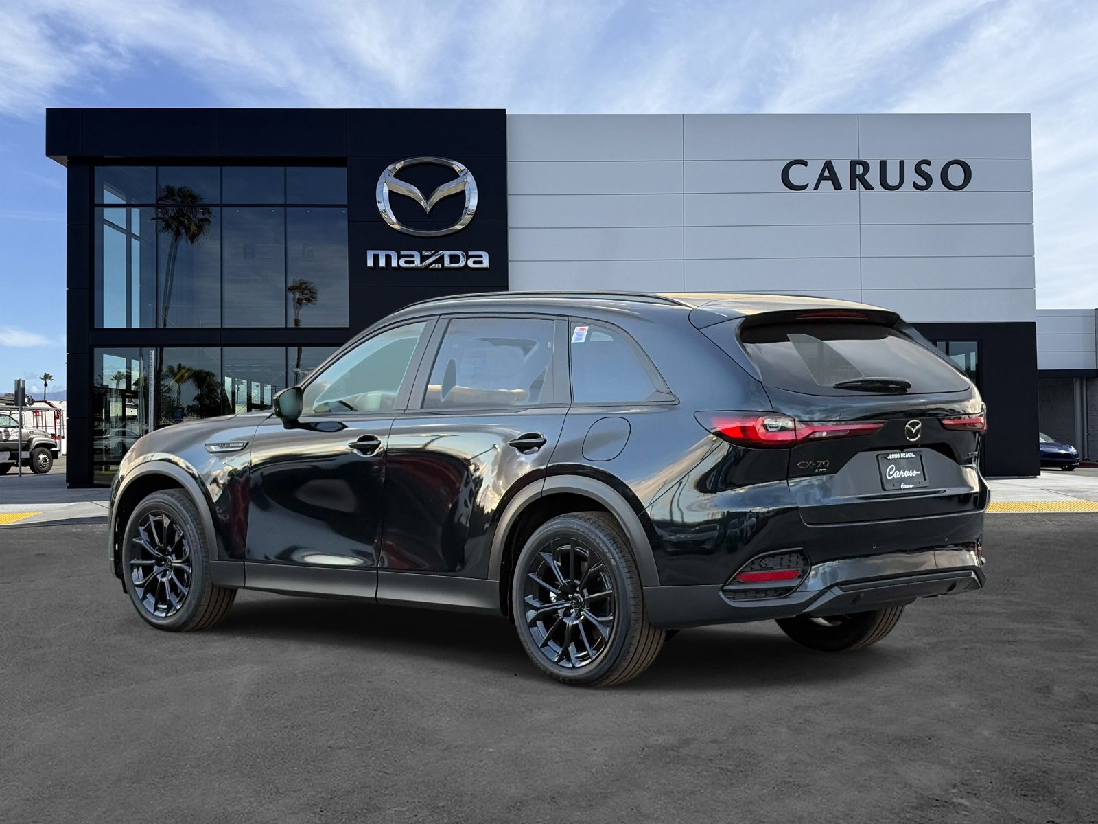 New 2026 MAZDA CX-70 3.3 Turbo w/ Preferred Package AWD/4WD image 3