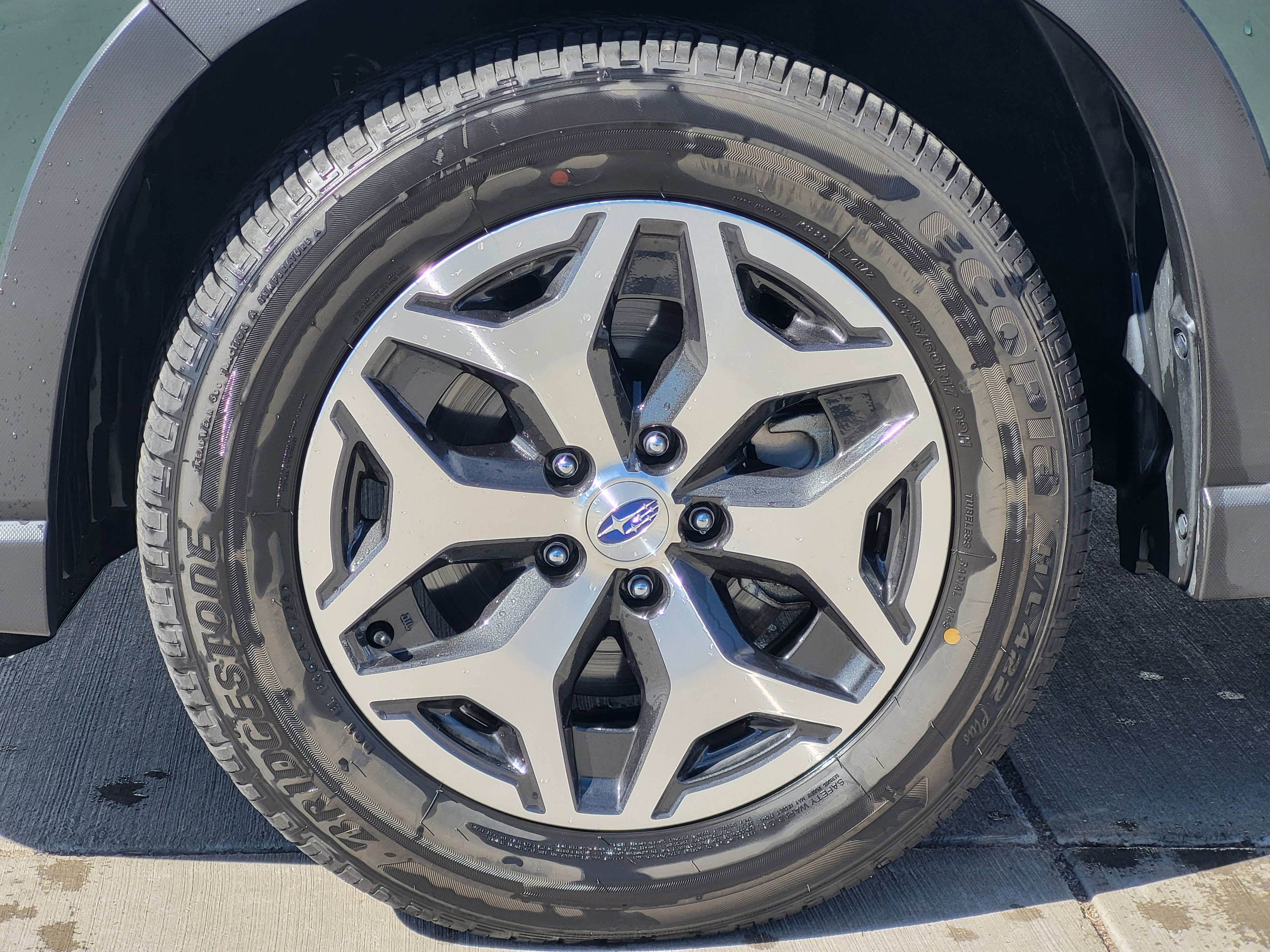 Used 2024 Subaru Forester Premium image 10