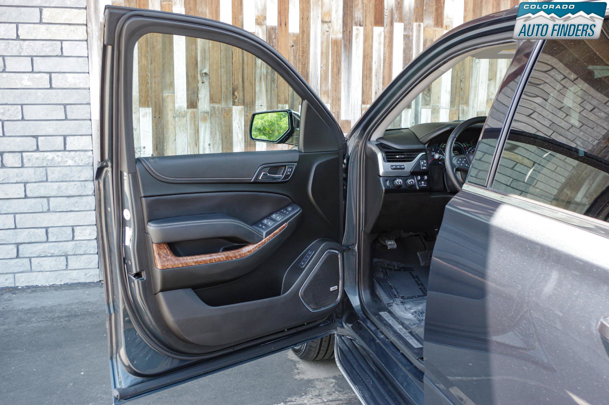 Used 2019 Chevrolet Tahoe Premier AWD/4WD image 10