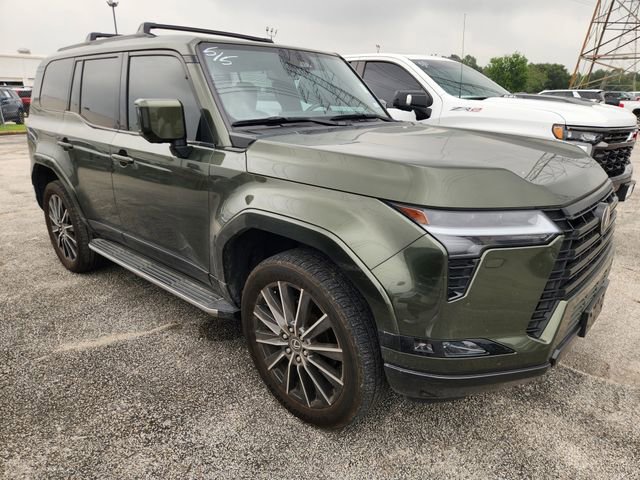 Used 2024 Lexus GX 550 w/ Accessory Package (Z1) AWD/4WD image 1