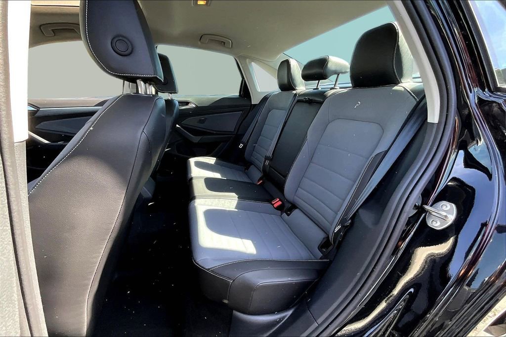 New 2026 Volkswagen Jetta SE image 20