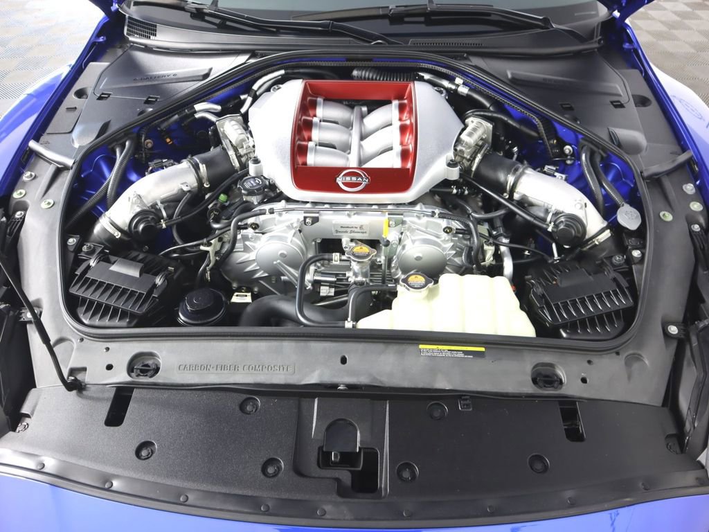 Used 2024 Nissan GT-R Premium w/ Floor Mat Package image 31