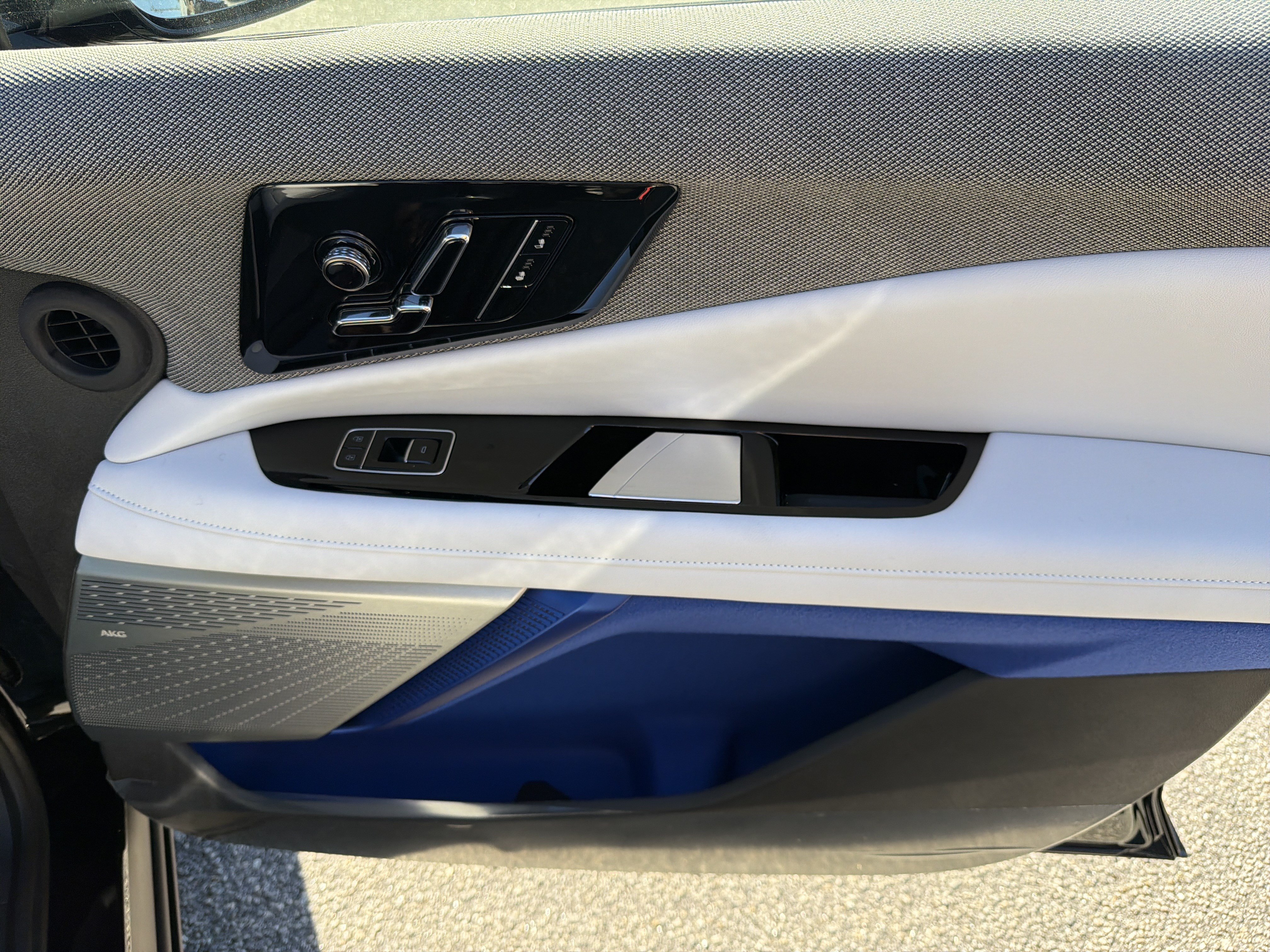 New 2027 Cadillac Optiq Luxury RWD image 15