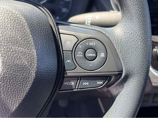 Used 2024 Toyota Corolla Cross AWD Hybrid image 21