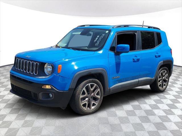 Used 2015 Jeep Renegade Latitude FWD image 2