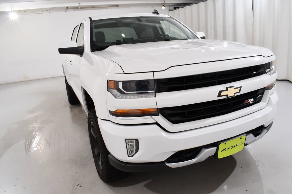 Used 2018 Chevrolet Silverado 1500 LT w/ All Star Edition AWD/4WD image 4