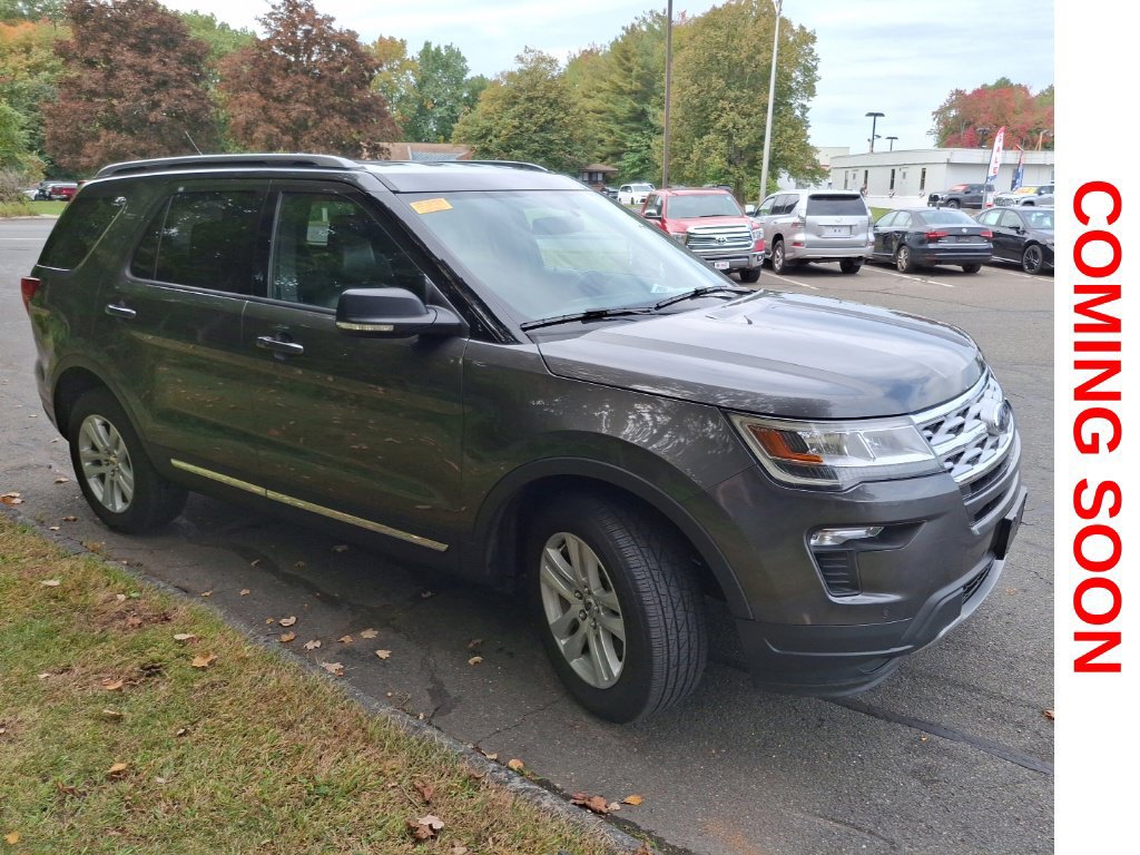 Used 2019 Ford Explorer XLT w/ Equipment Group 202A AWD/4WD image 4