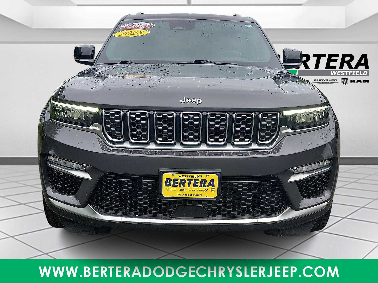 Certified 2023 Jeep Grand Cherokee Summit w/ Adv Protech Group IV image 2