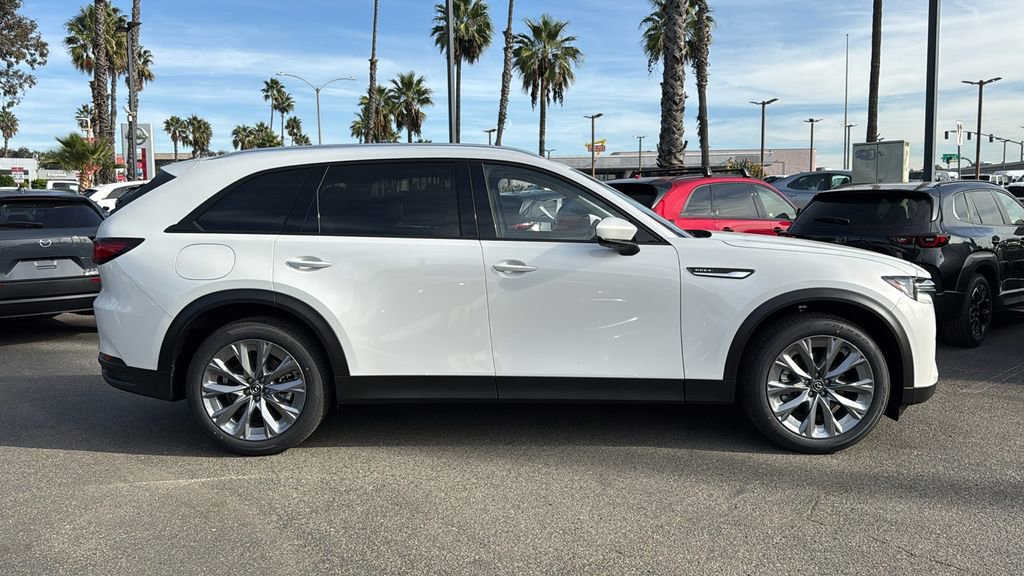 New 2026 MAZDA CX-90 Plug-In Hybrid w/ Preferred image 2