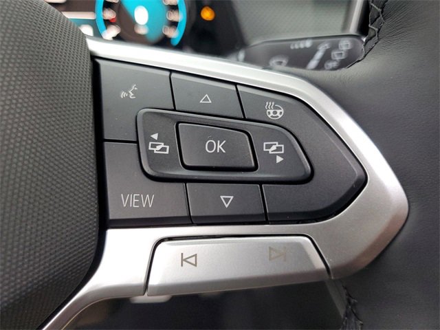 New 2025 Volkswagen Atlas Cross Sport SEL Premium R-Line image 29