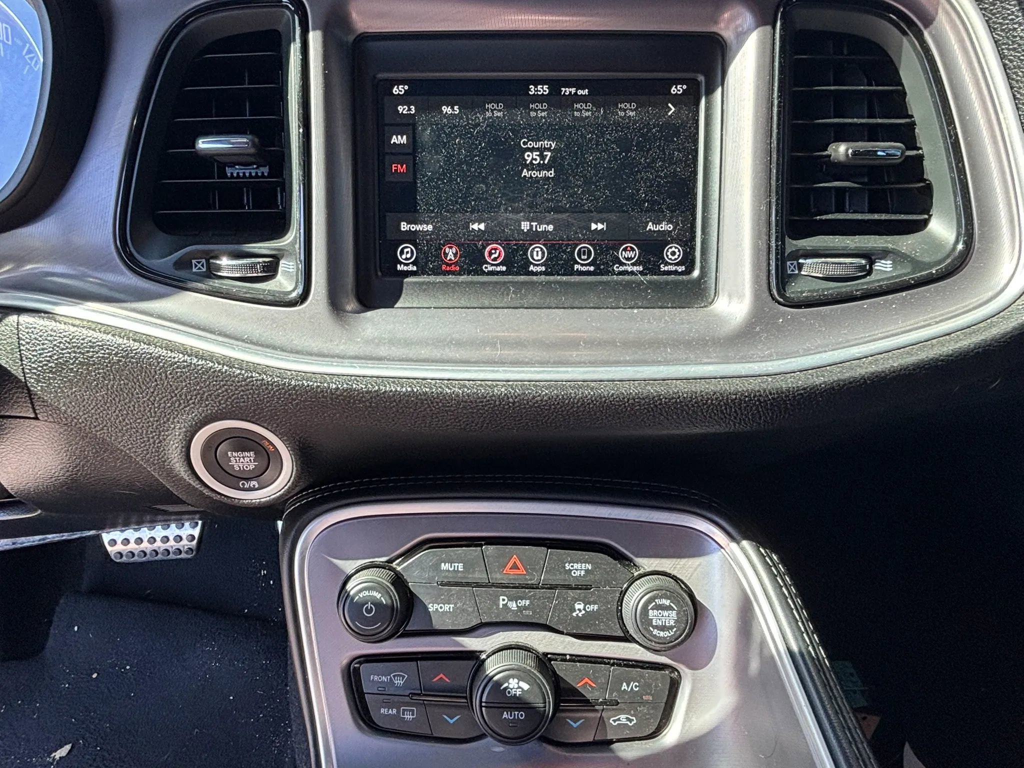 Used 2022 Dodge Challenger GT image 16