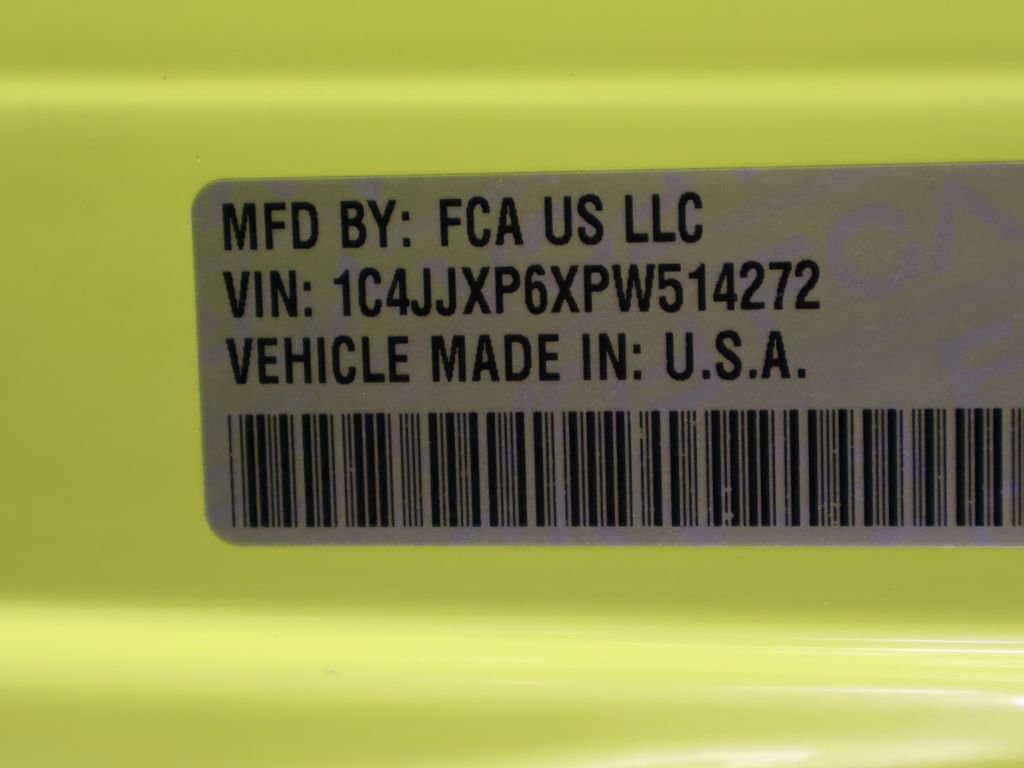 Used 2023 Jeep Wrangler Unlimited Sahara w/ Cold Weather Group AWD/4WD image 38