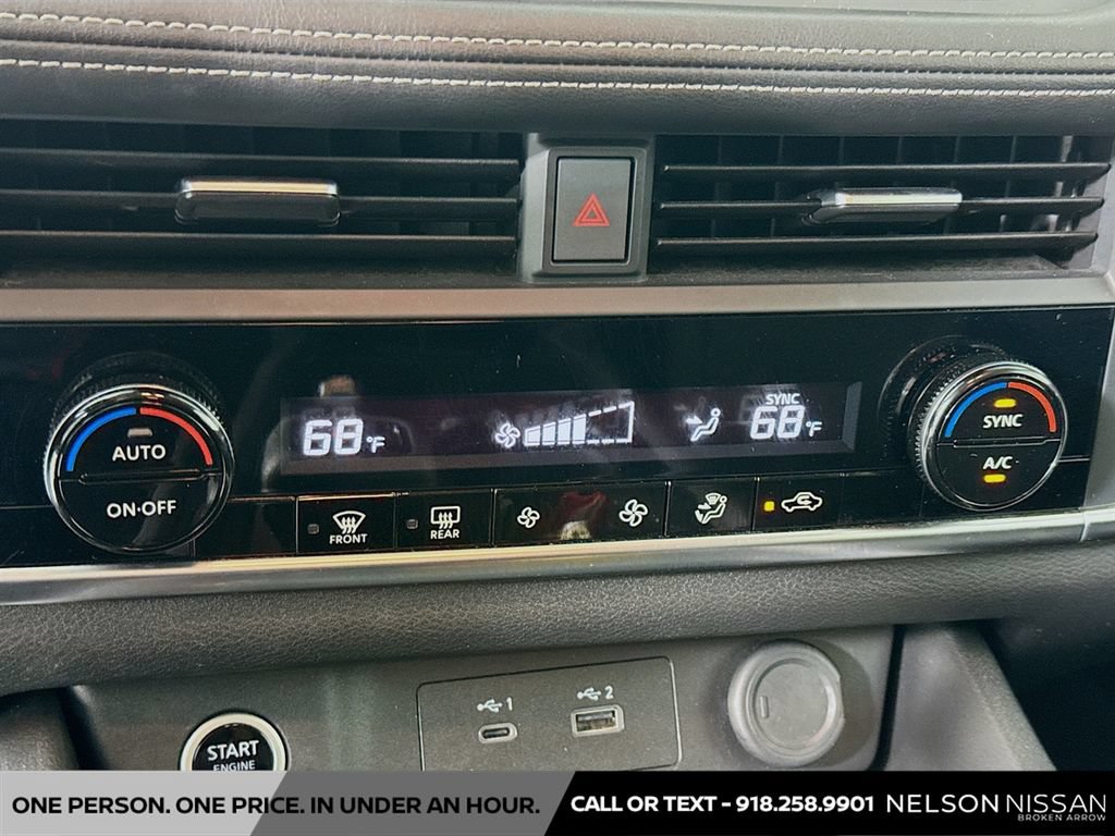Used 2023 Nissan Rogue SV FWD image 15