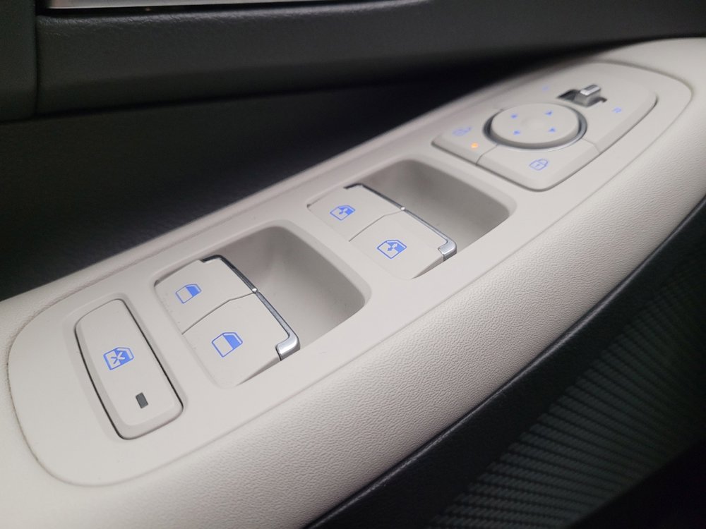 Used 2025 Hyundai Sonata SEL image 27