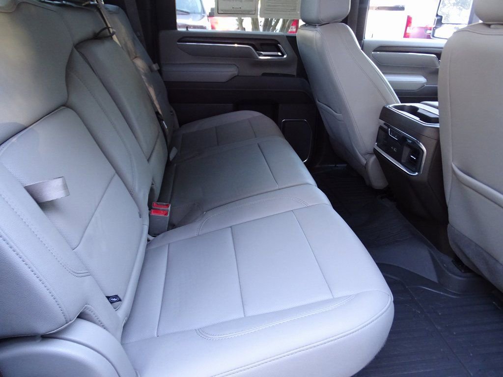 Used 2024 GMC Sierra 2500 SLT w/ SLT Convenience Package image 10