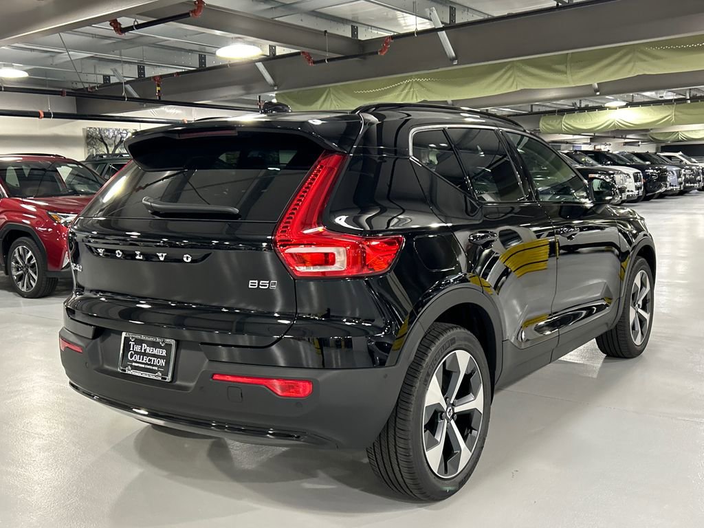 New 2026 Volvo XC40 B5 Plus w/ Climate Package AWD/4WD image 2