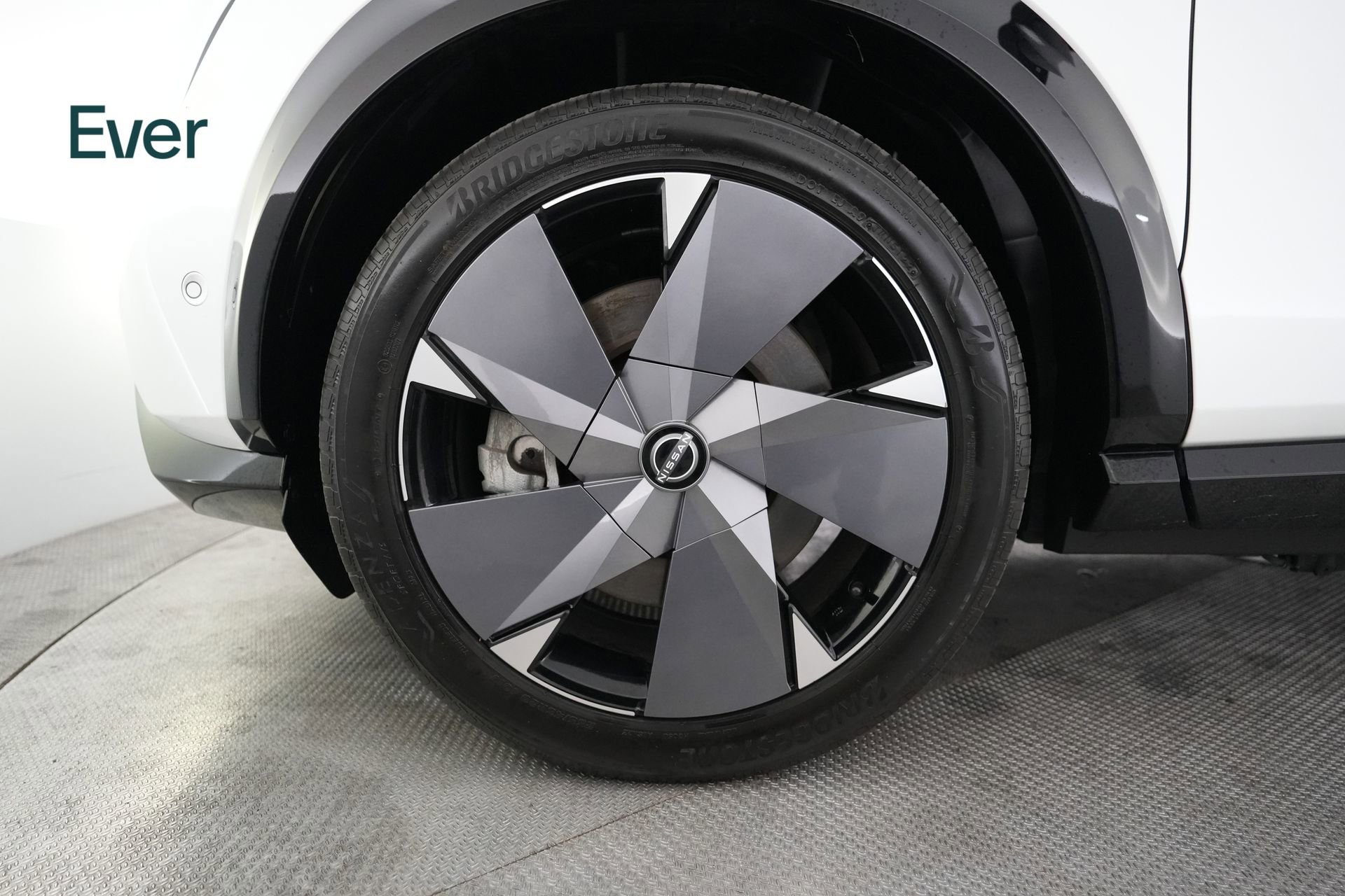 Used 2023 Nissan Ariya image 19