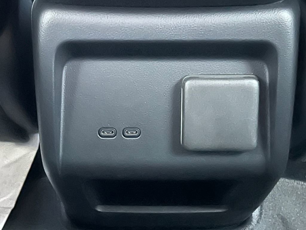 New 2025 Cadillac Optiq Sport 1 AWD/4WD image 29