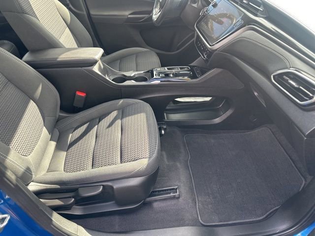 Used 2022 Chevrolet Bolt EUV LT w/ Comfort Package image 22