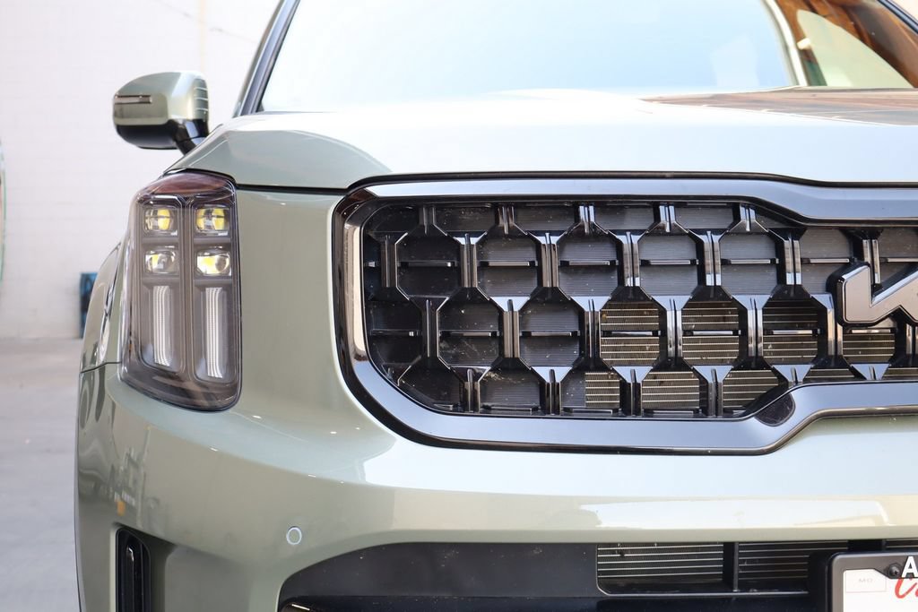 Used 2025 Kia Telluride SX X-Line AWD/4WD image 9