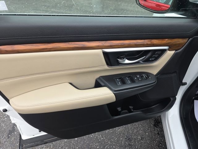 Certified 2020 Honda CR-V Touring image 31