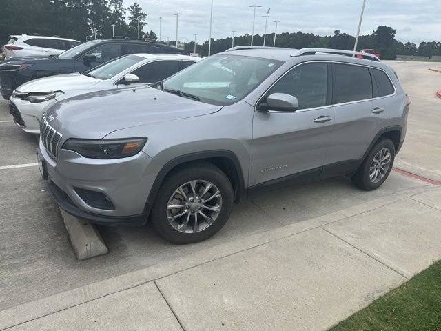 Used 2021 Jeep Cherokee Latitude Plus FWD image 1