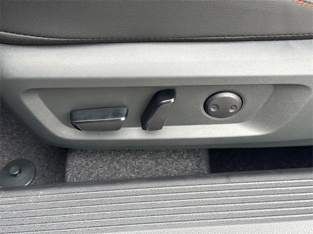 New 2026 Nissan Rogue SV image 23