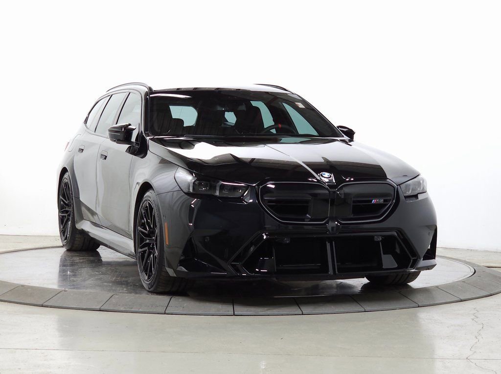 Used 2025 BMW M5 Touring w/ M Driver's Package image 11
