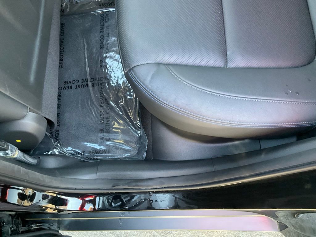 Used 2022 Hyundai Kona Limited w/ Cargo Package image 25