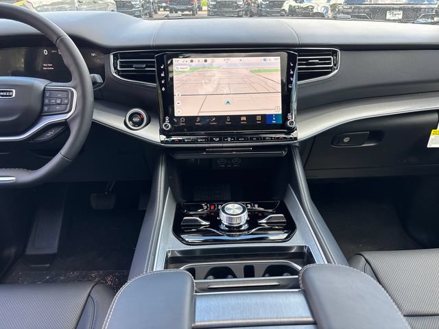 New 2026 Jeep Grand Wagoneer Limited AWD/4WD image 11